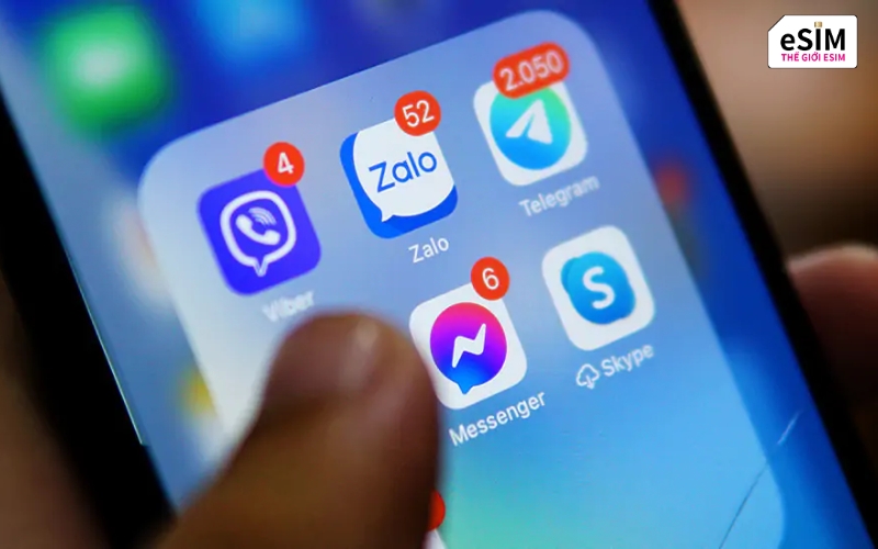 Tận dụng data tốc độ cao từ việc quét mã QR eSIM giúp bạn gọi điện qua Zalo, Messenger hay WhatsApp hoàn toàn miễn phí.